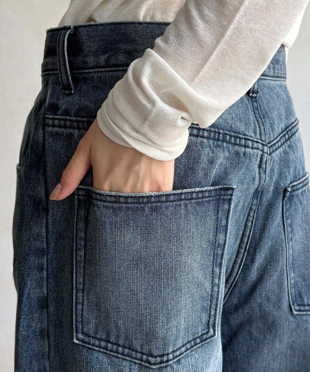 172937254