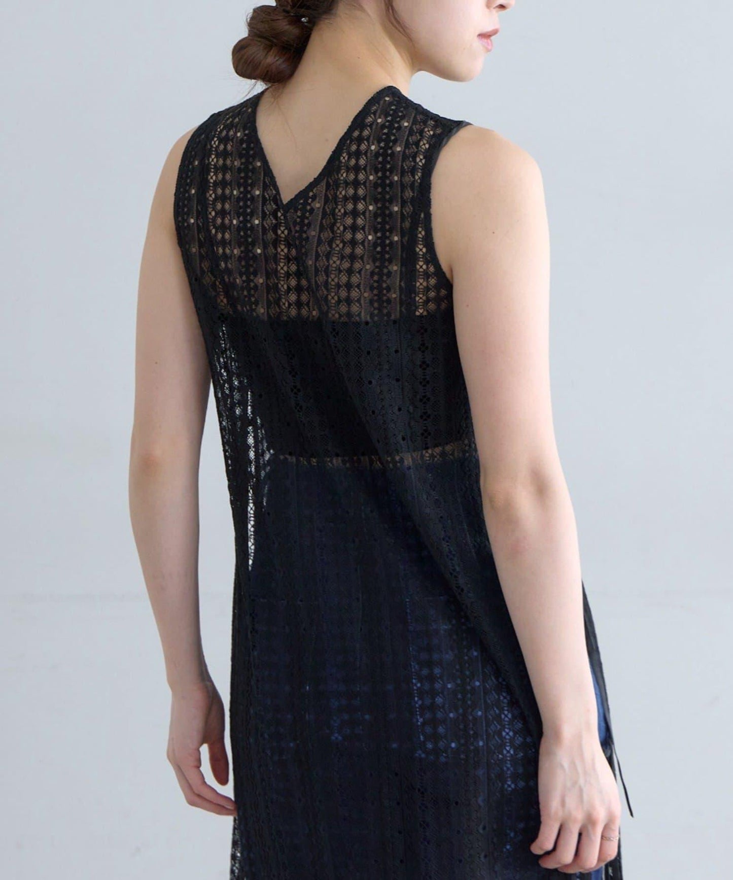 293736405