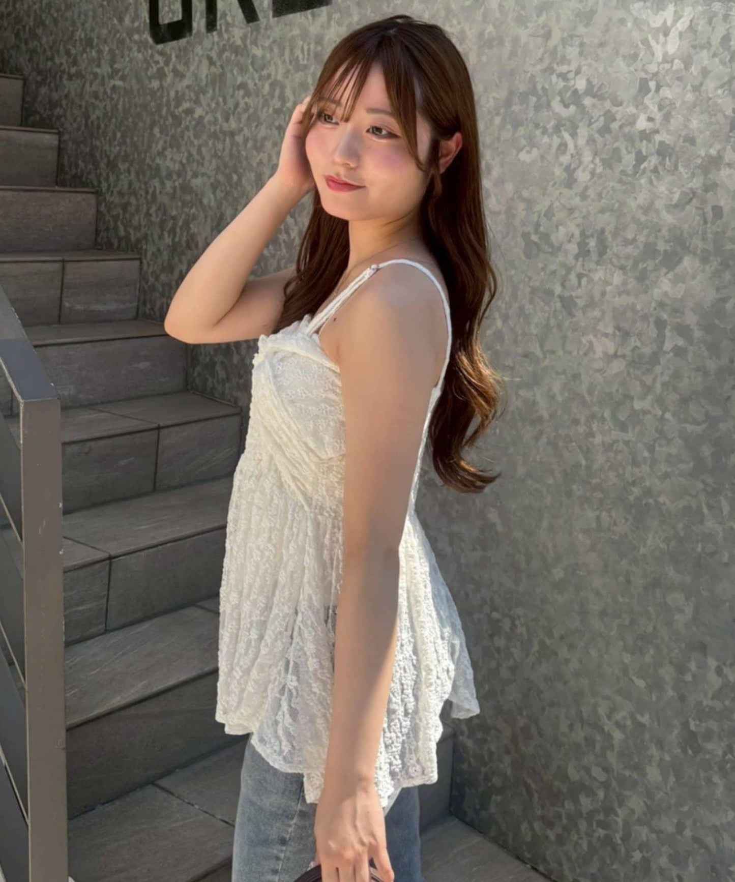 172056117