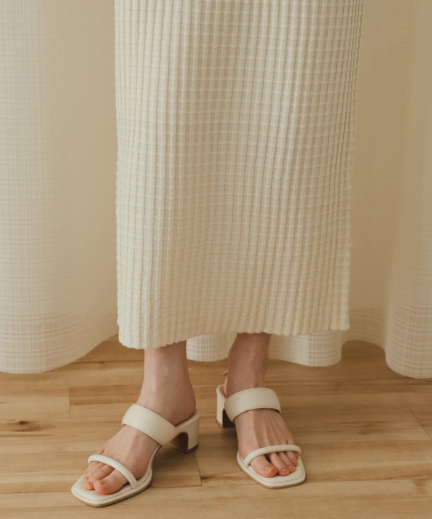 98695630