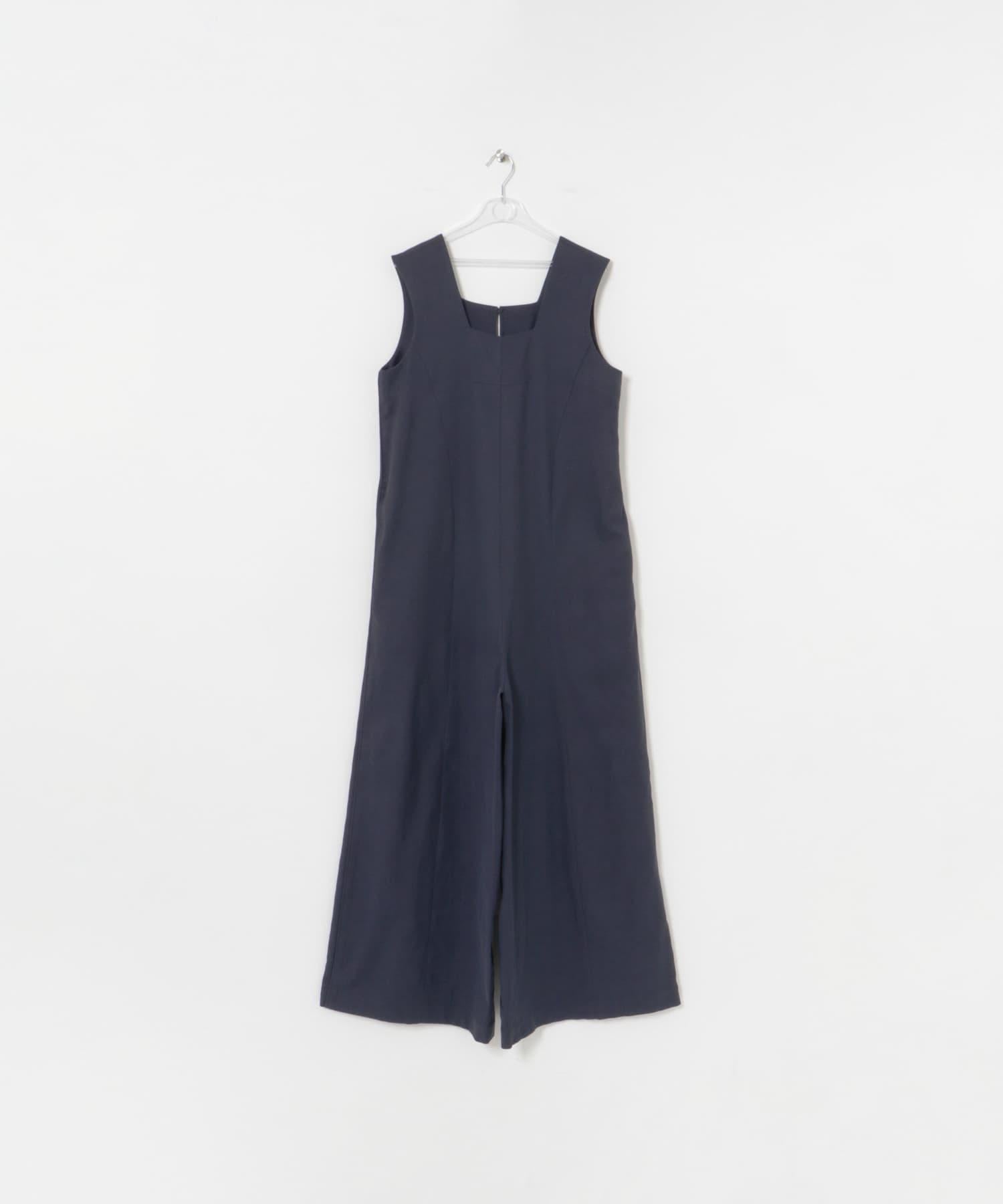 166021571