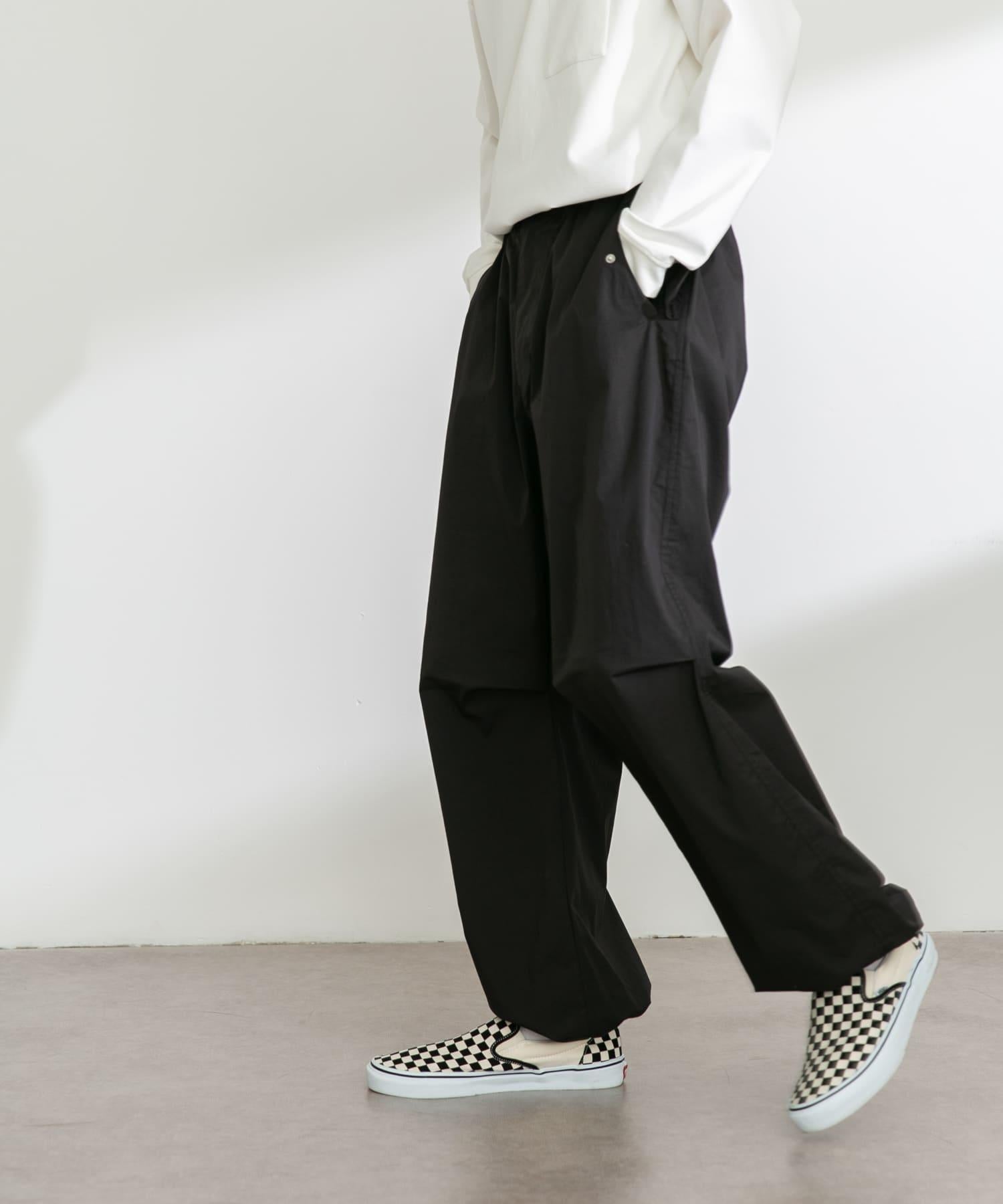 166096837