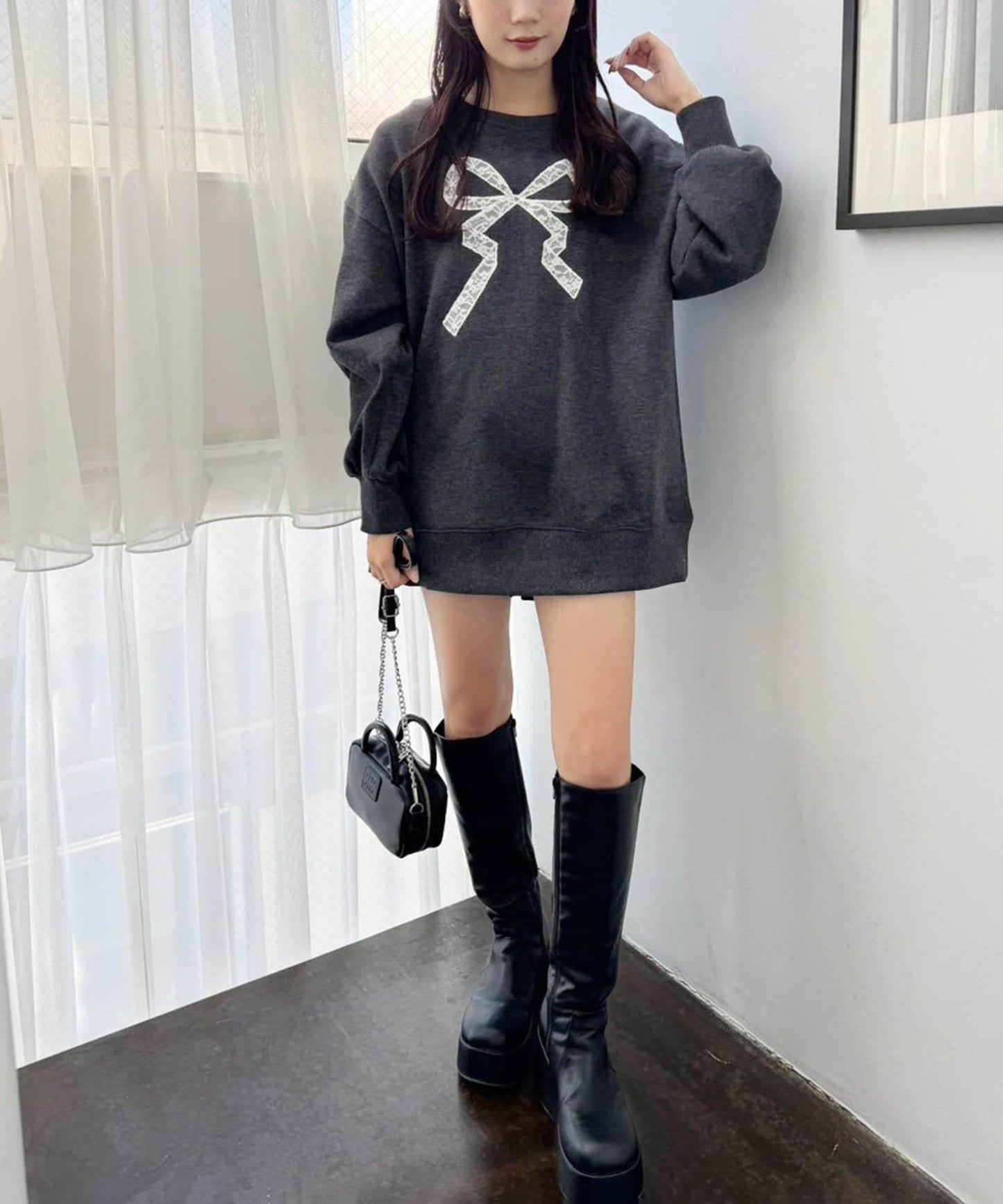 165118180