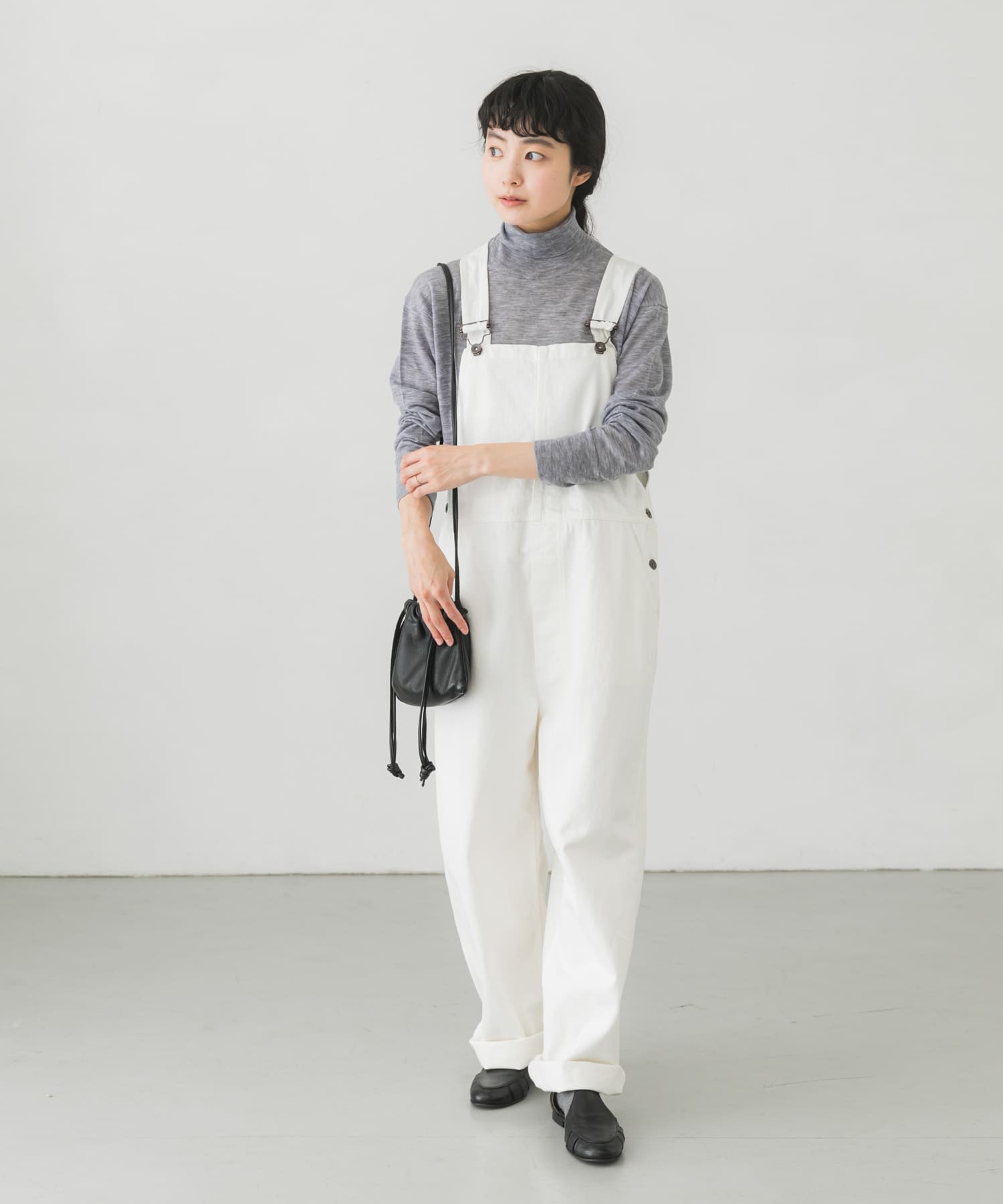 98763328
