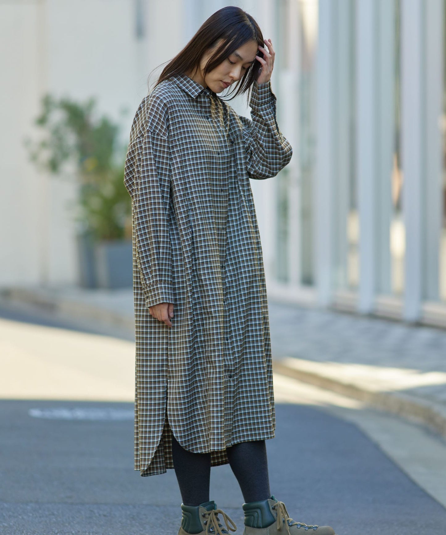 115116945