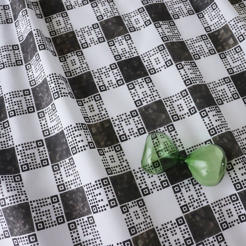 100844428