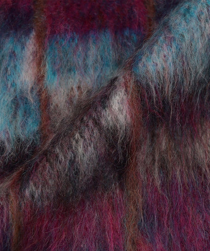 104391304