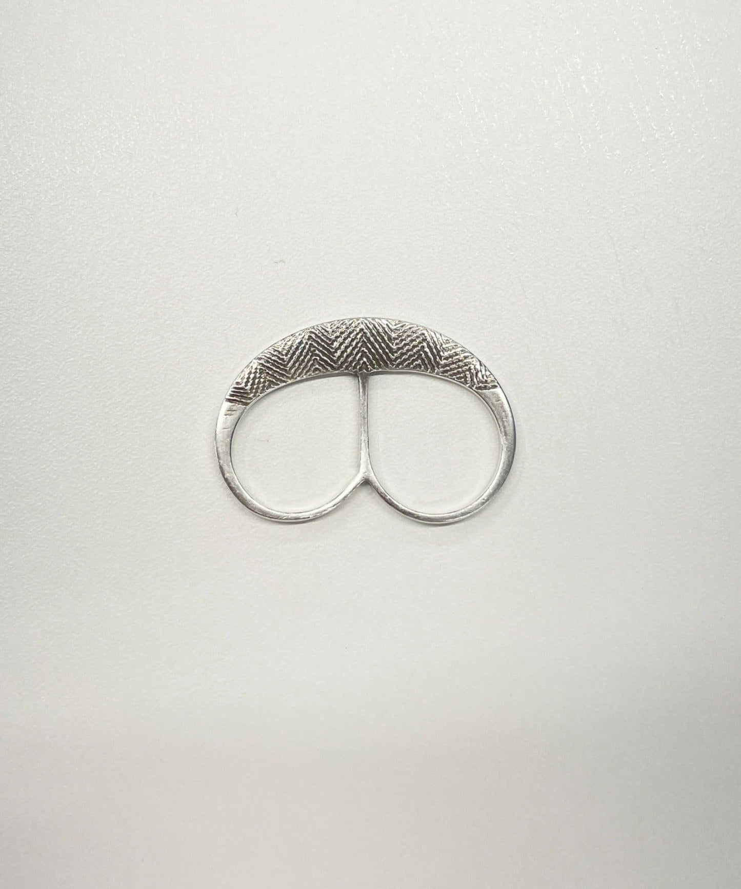 115553261