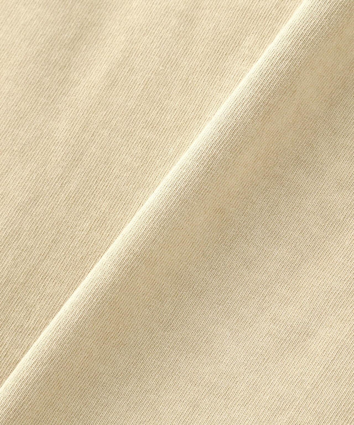 158183216