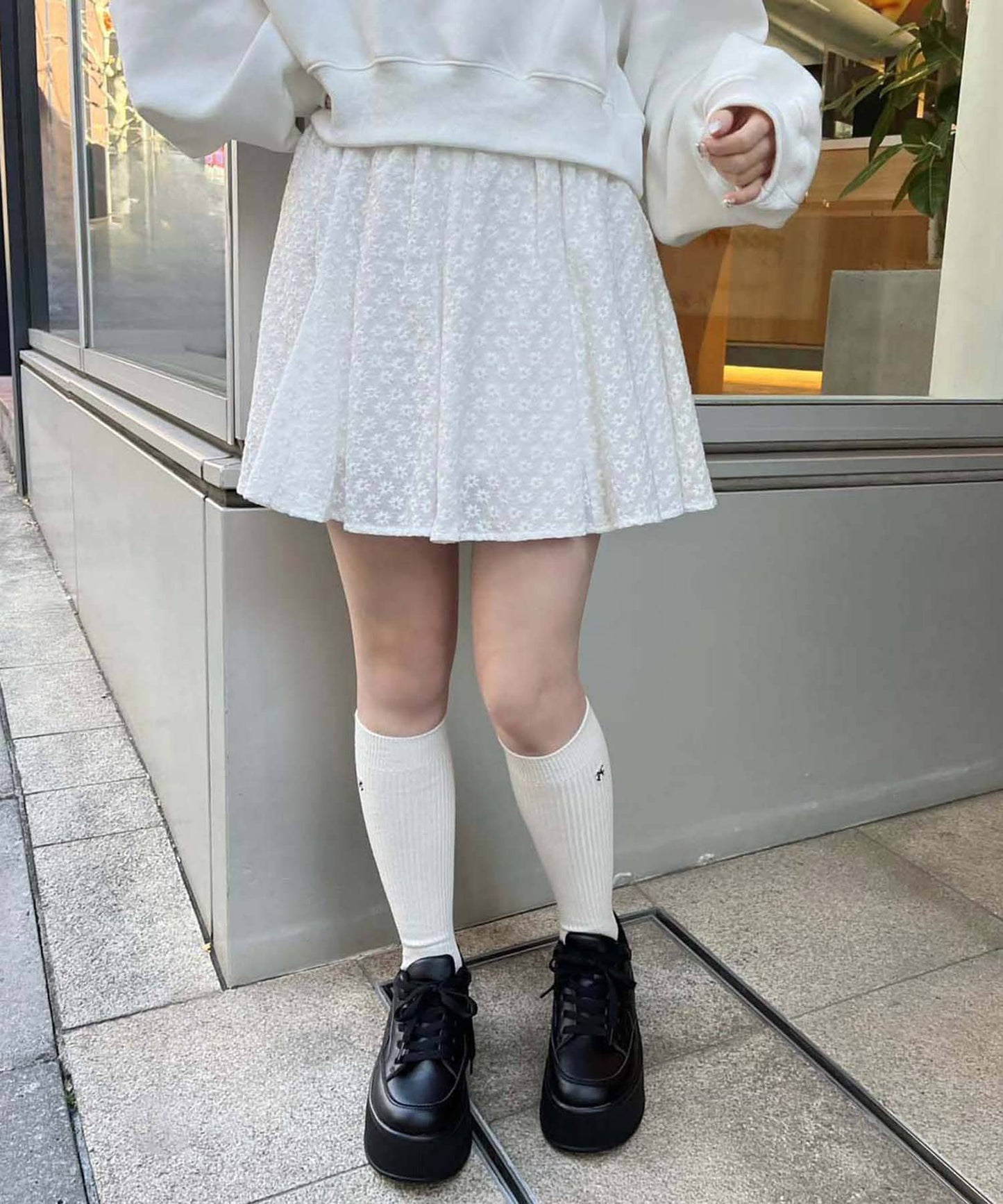 115403191