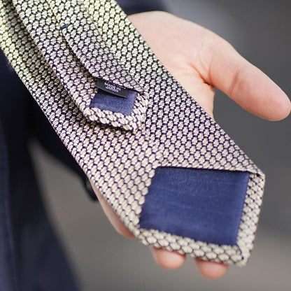 169249746