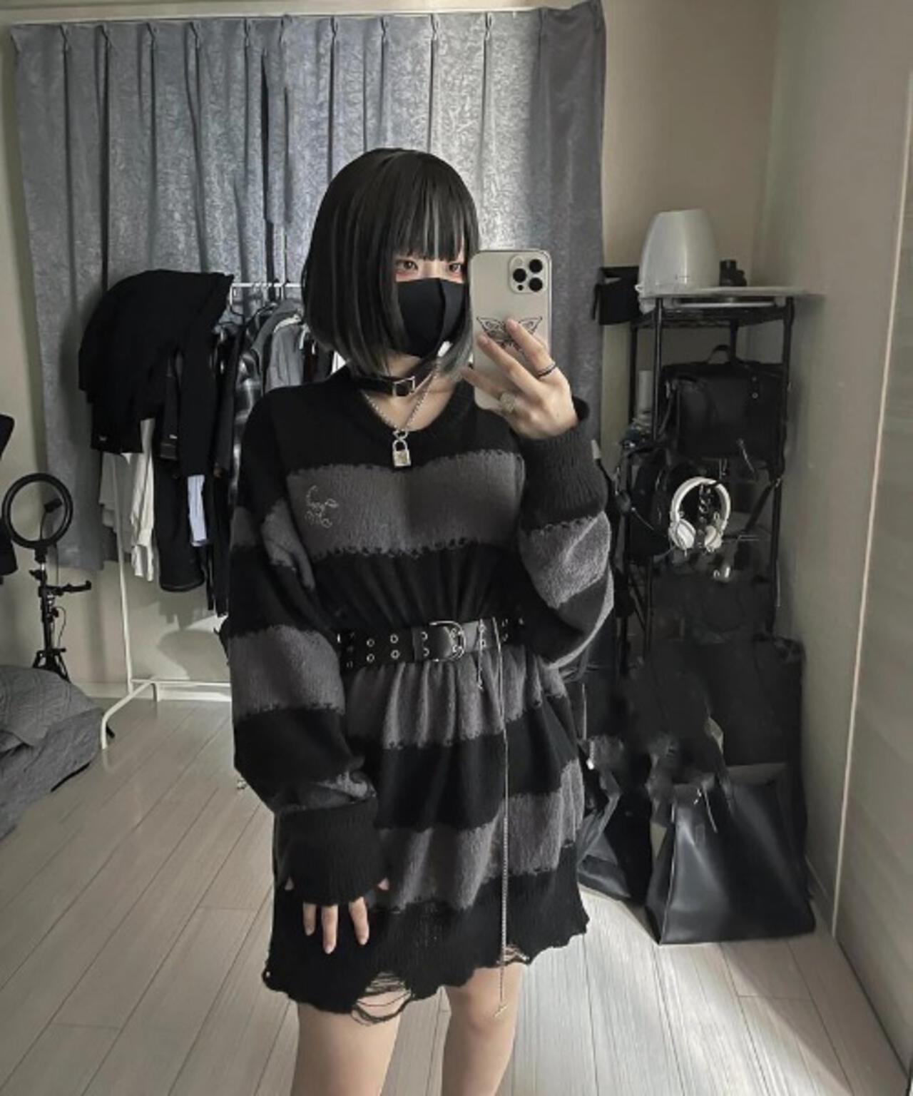 171275811