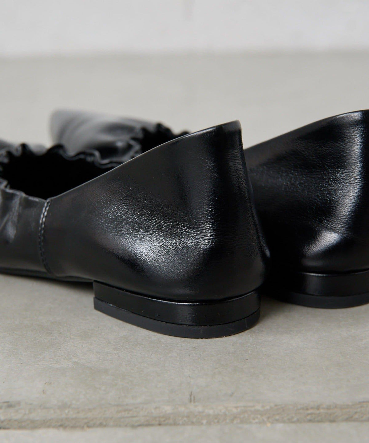 171808886
