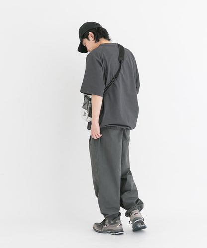 166008184