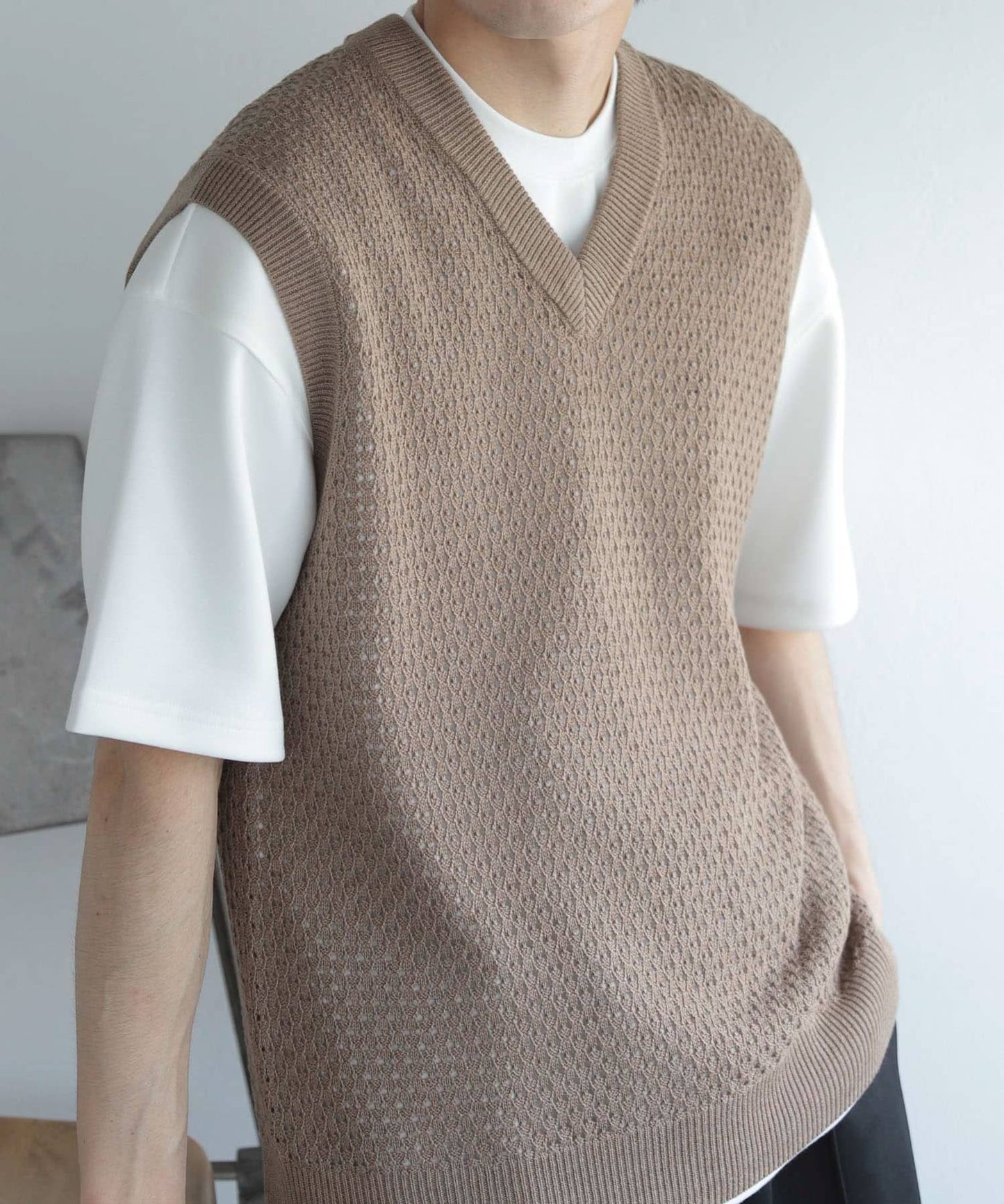 98800196