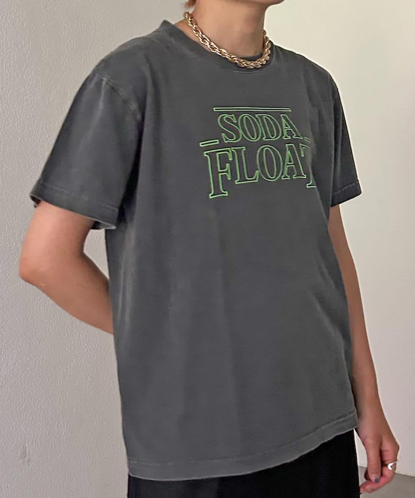 131886149