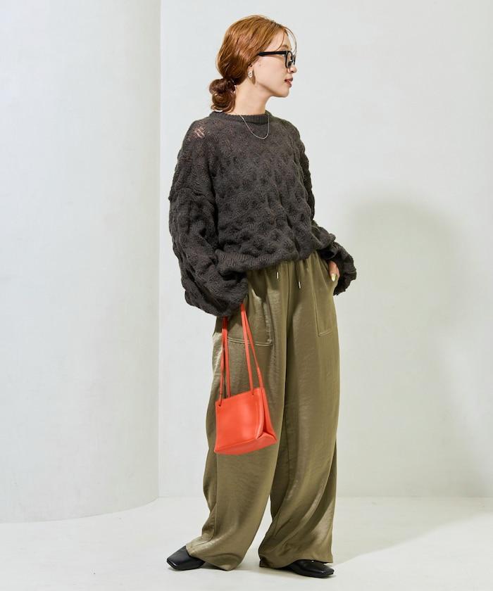 269718370
