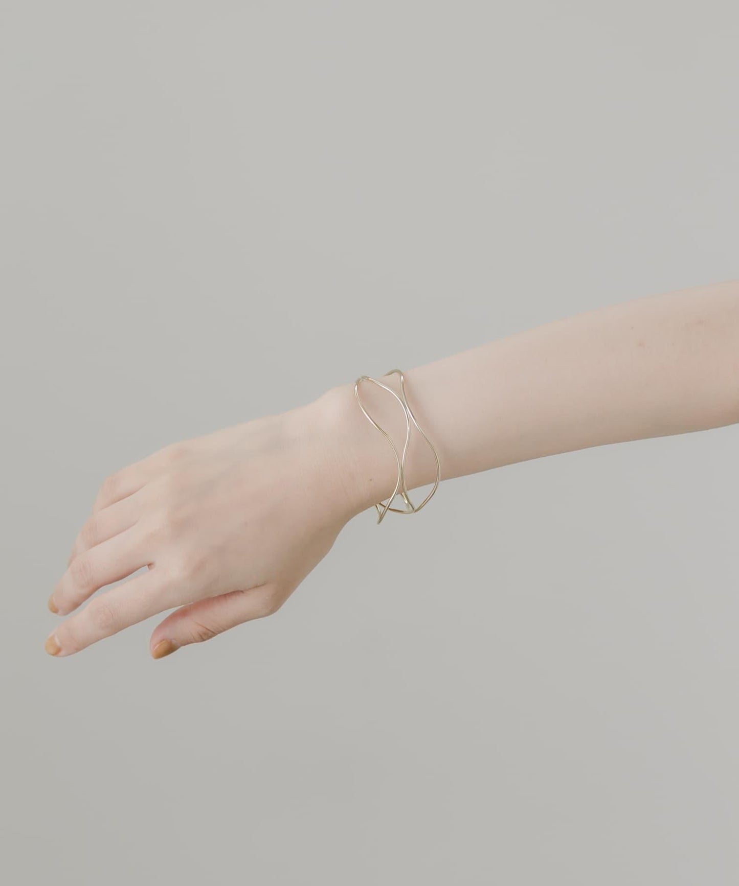 166083059