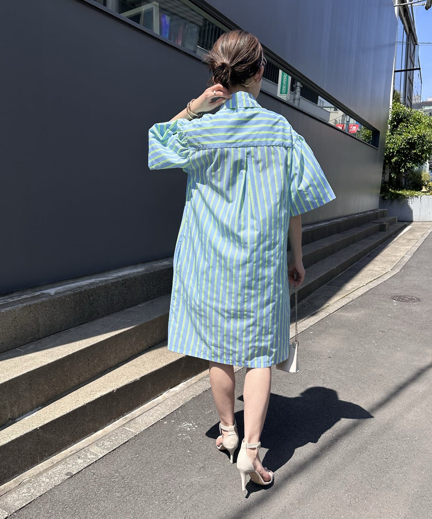 98016102