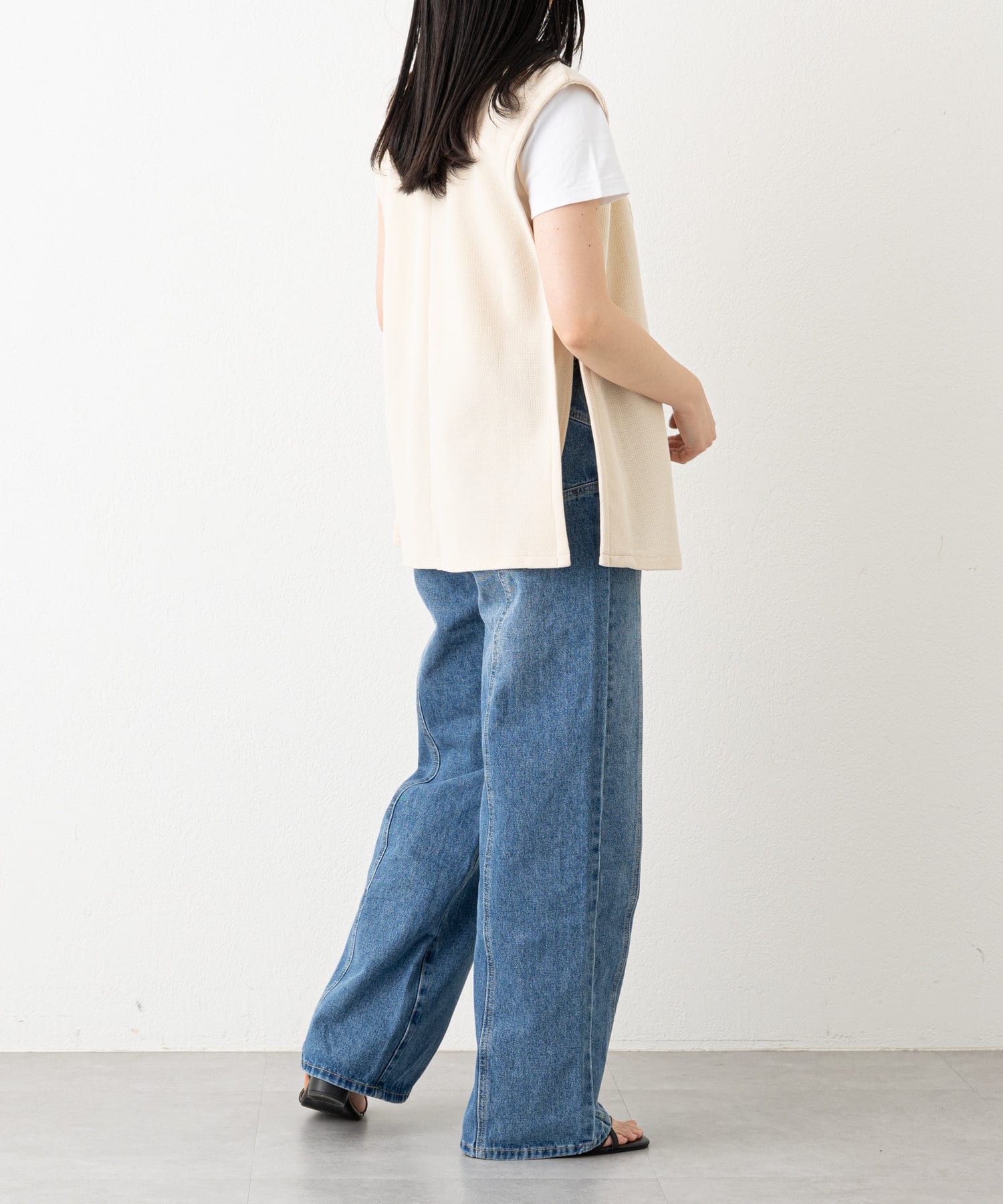 97609395