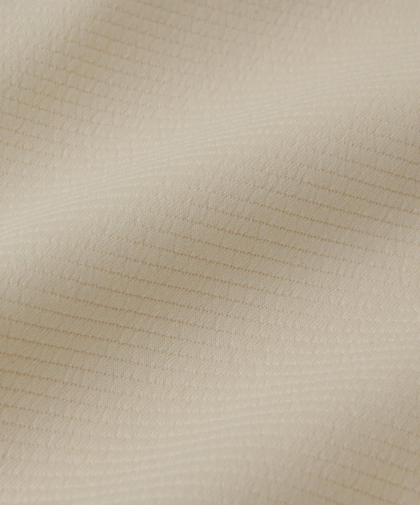 110047587