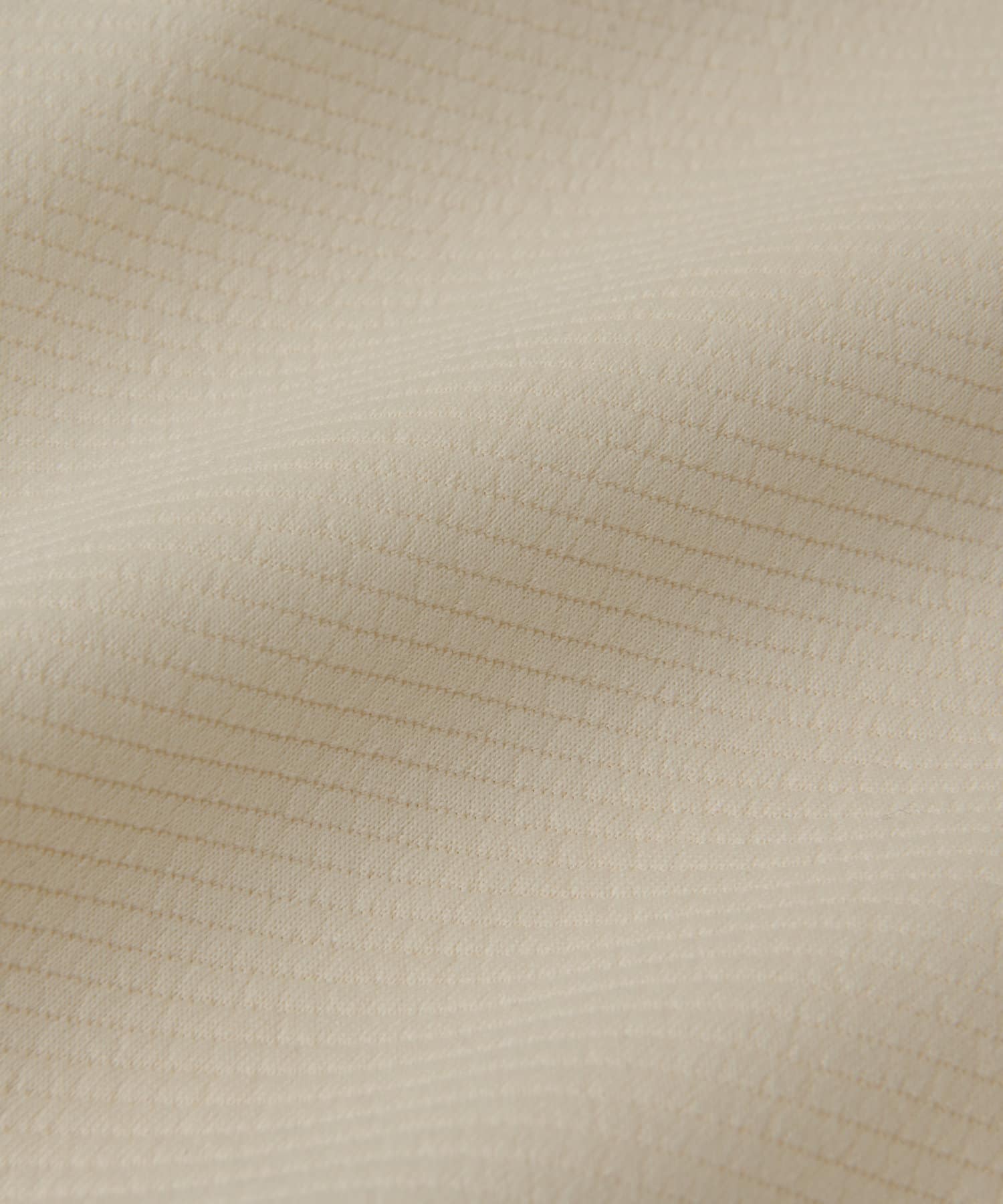 110047587
