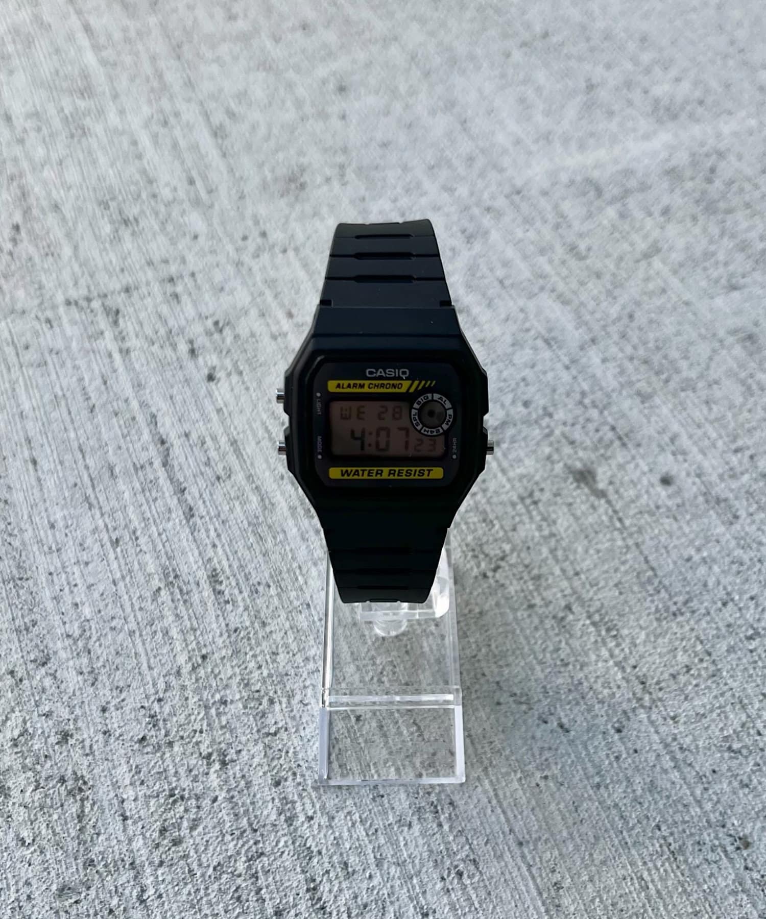 115542533