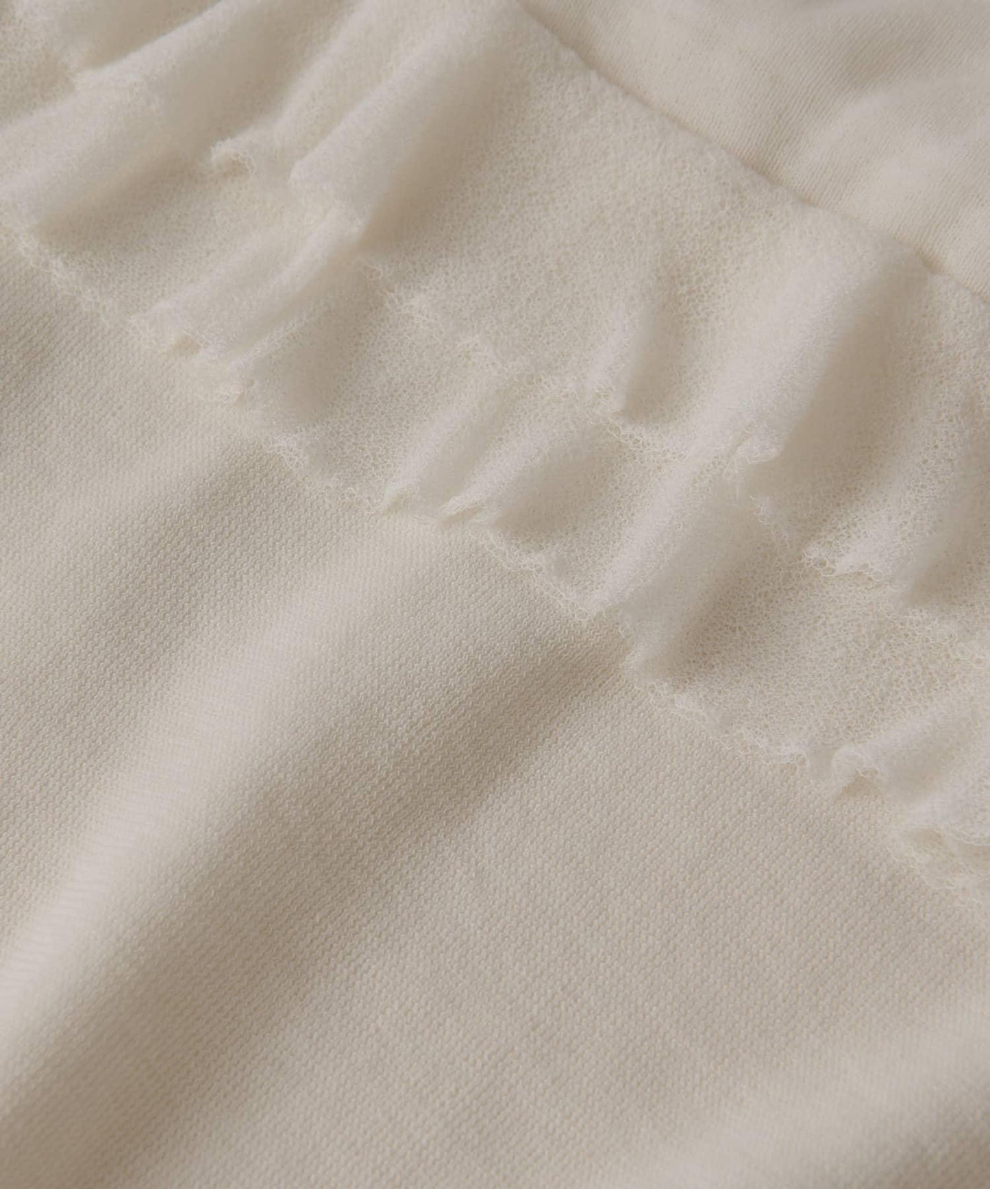 135002380