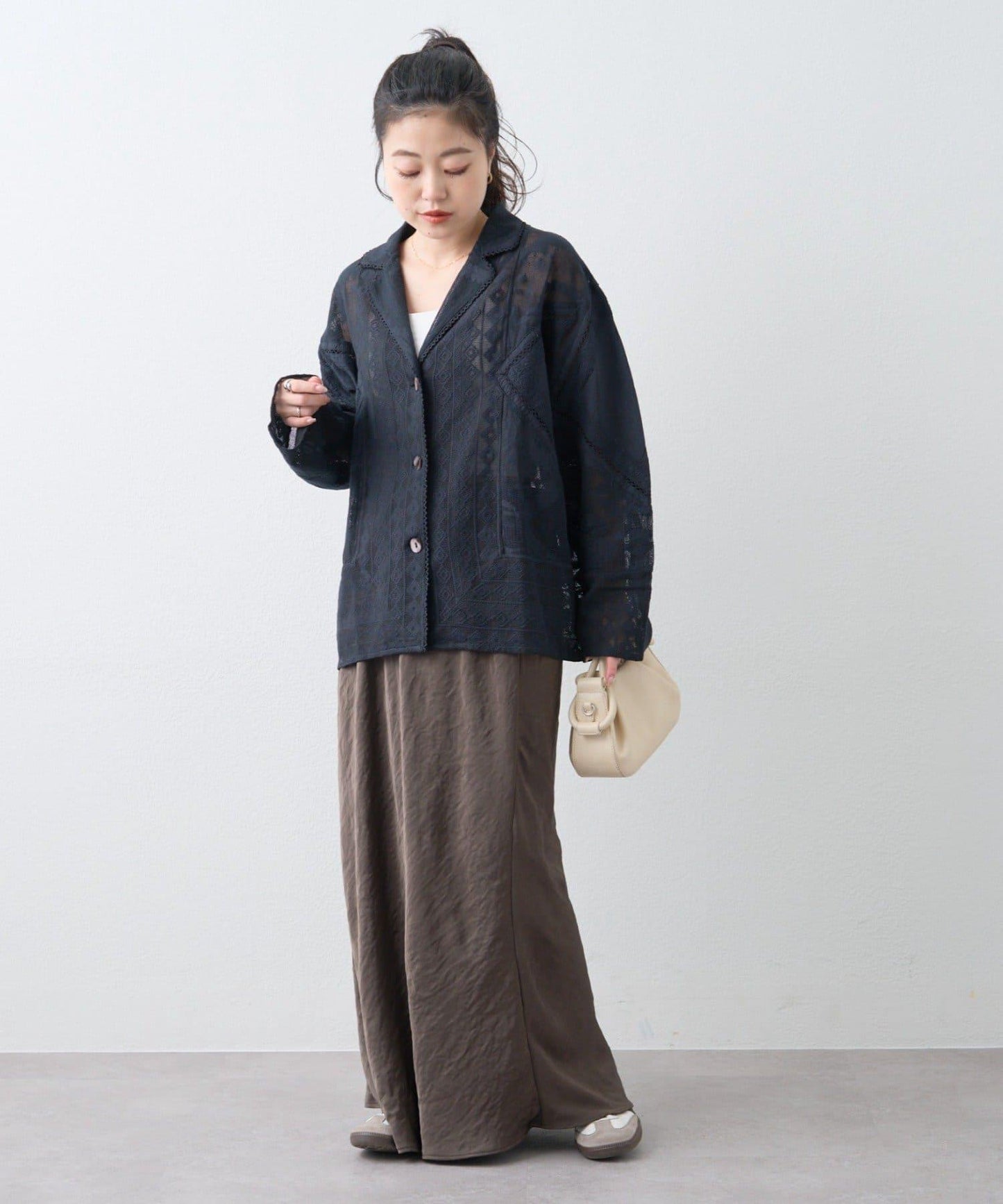 169228824