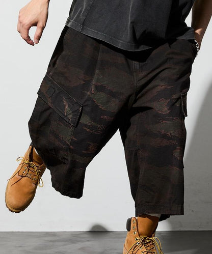 159728415