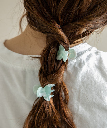 106629974