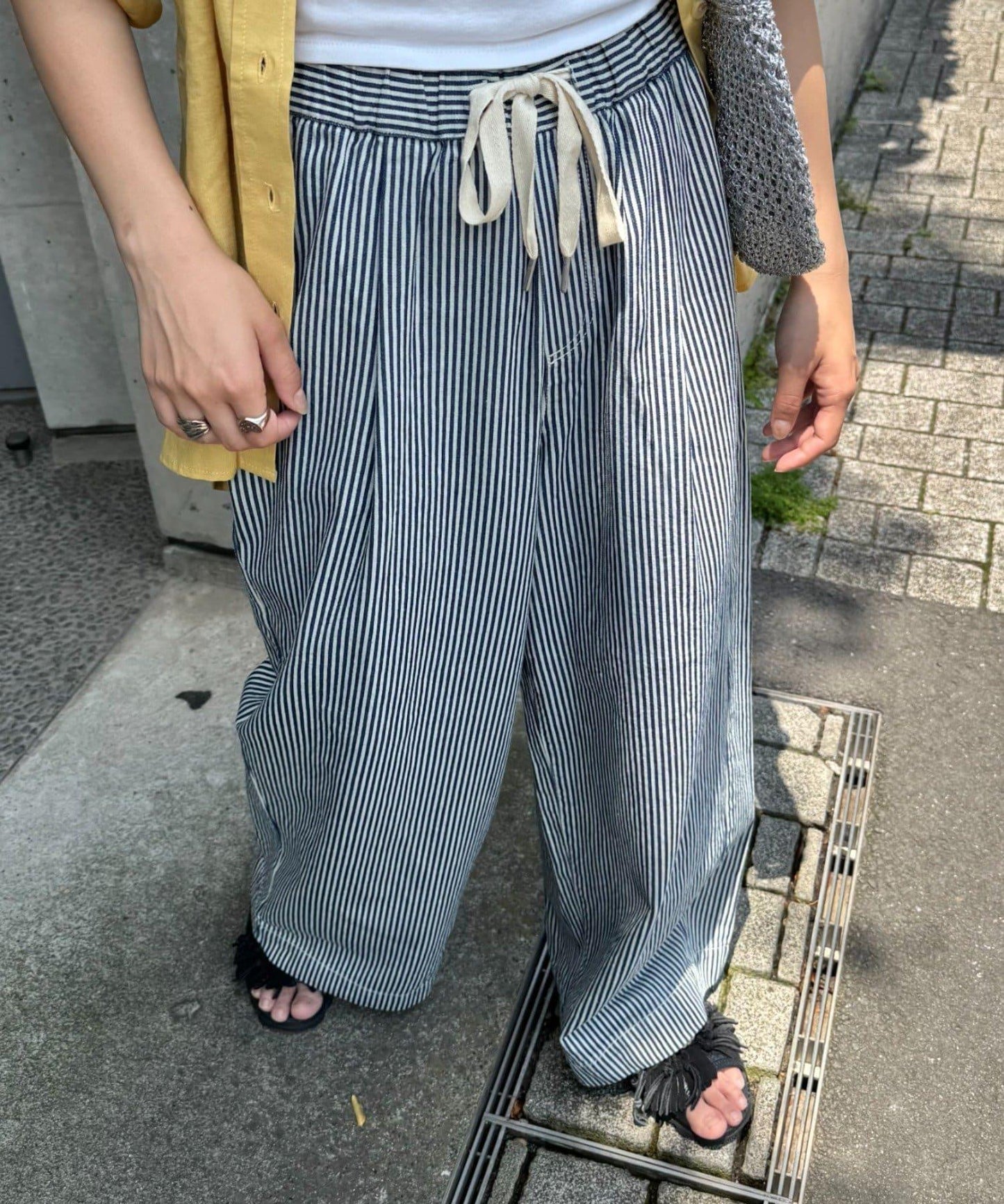 255270239