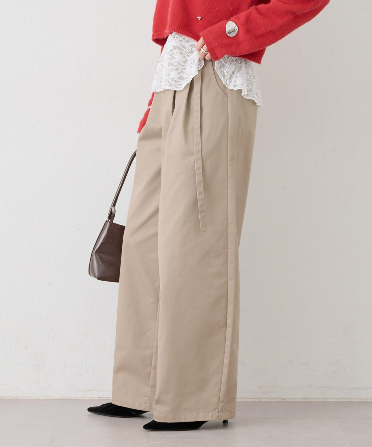 173643684