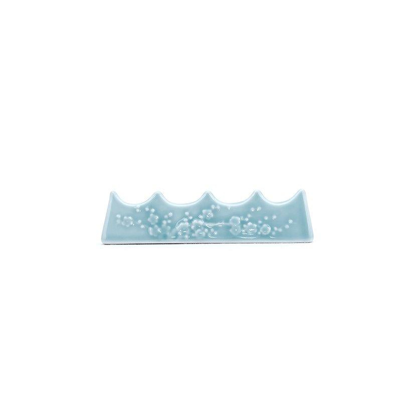 138365238