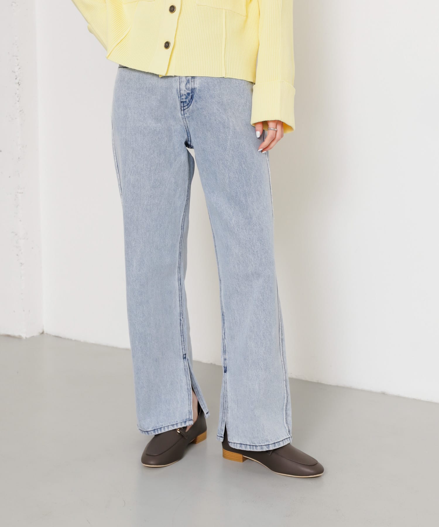 114243900