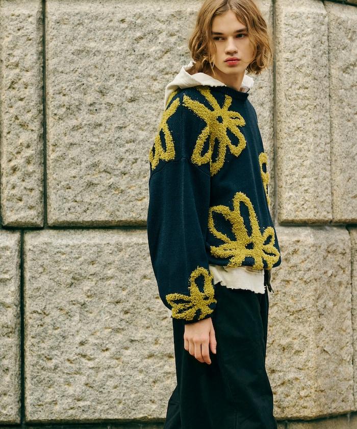 166825749