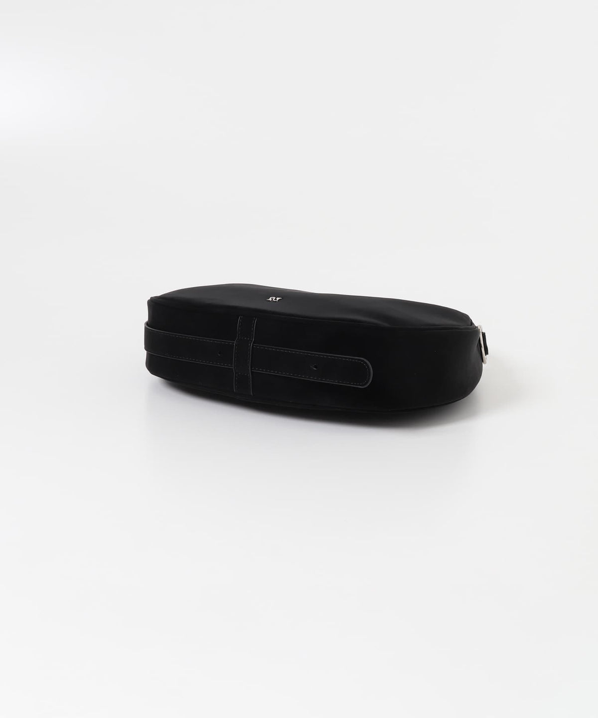 173942704